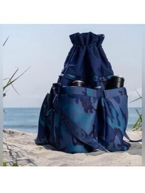 NWT Corkcicle Blue Camo Bag
